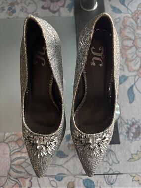 JC  Silver Glitter Pointed-Toe Heels with Crystal Accent party shoes